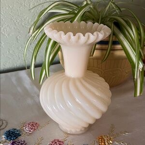 Vintage Fenton Milk Glass Spiral Optic Vase Crimped Ruffle Edge Glows Under UV